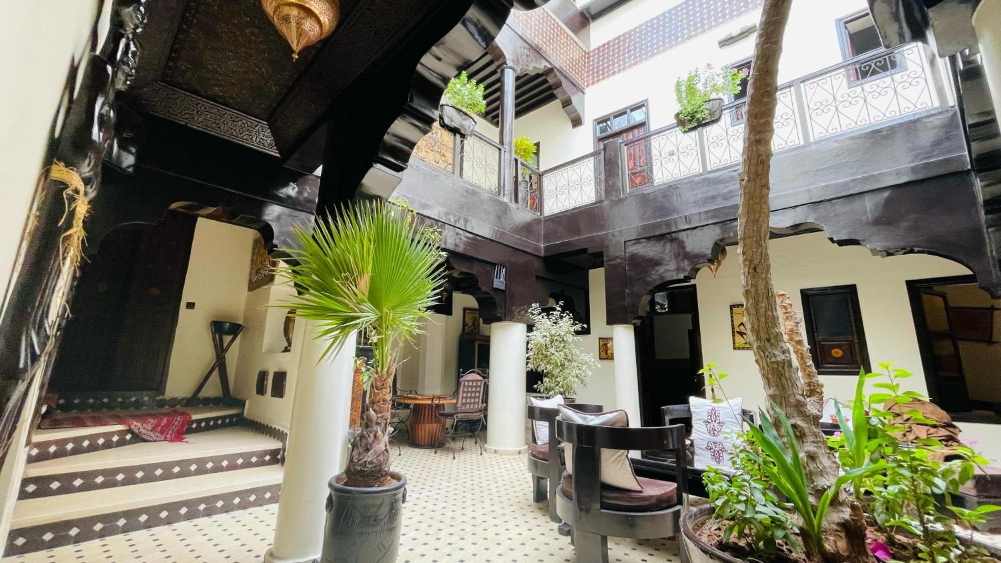 Dar Najat Hotel มาร์ราเกช ภายนอก รูปภาพ